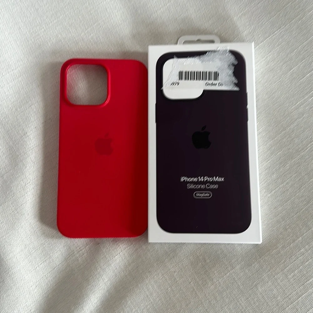 iPhone 14 Pro Max MagSafe cases